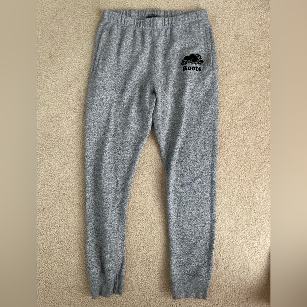 Roots Gray Knit Sweatpants Small